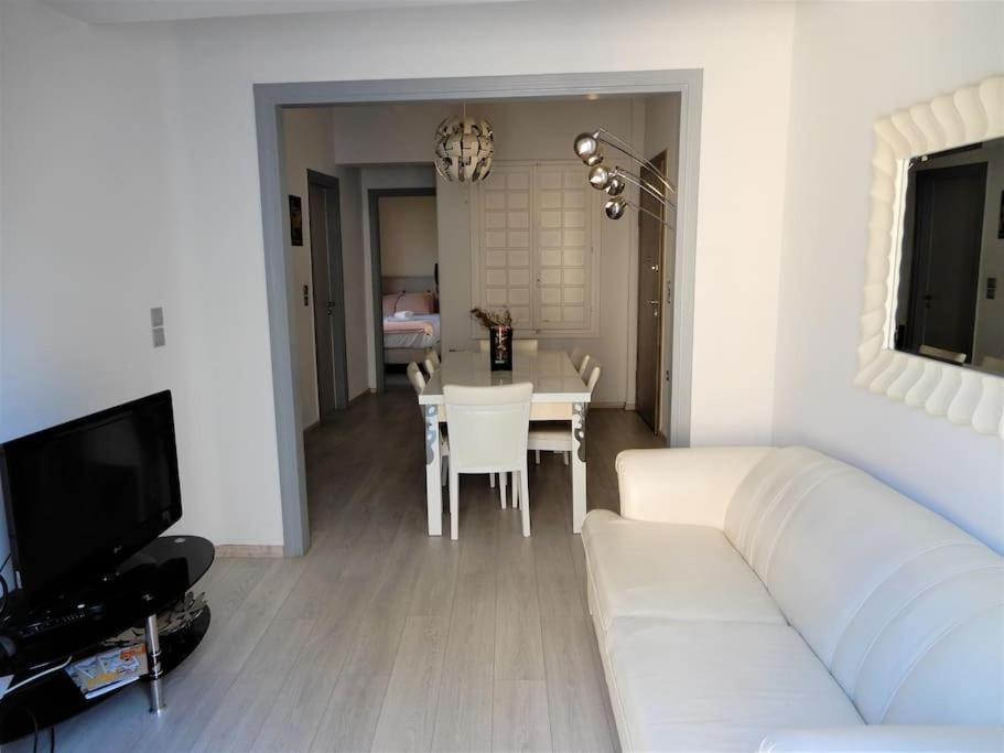 A-07! 2' Walk 2 Acropolis Museum! 2Br-Sunny Terrace! Extra Fees For 2Nd Room Athena Bagian luar foto
